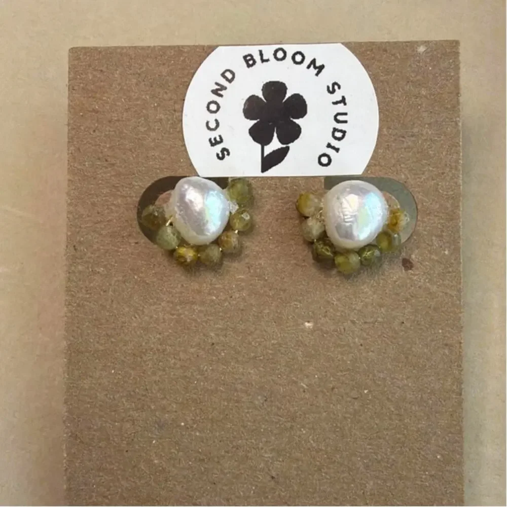 Freshwater Pearl & Peridot Stud Earrings, Gold Tone Stainless Steel Studs